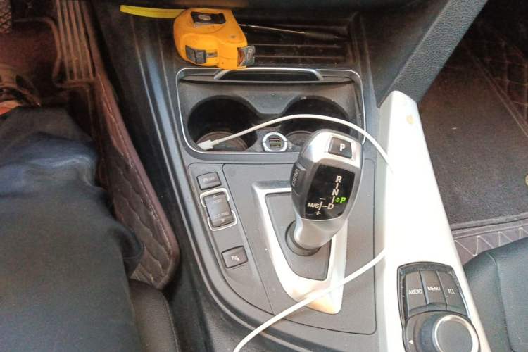 Used BMW 3 Series 2016 316i Fashion Model Gear Lever