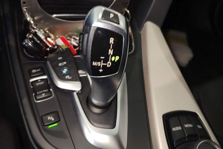 Used BMW 3 Series 2016 320Li Ambition Model Gear Lever