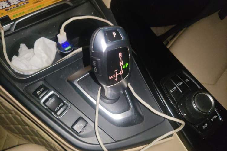 Used BMW 3 Series 2016 320Li Ambition Model Gear Lever