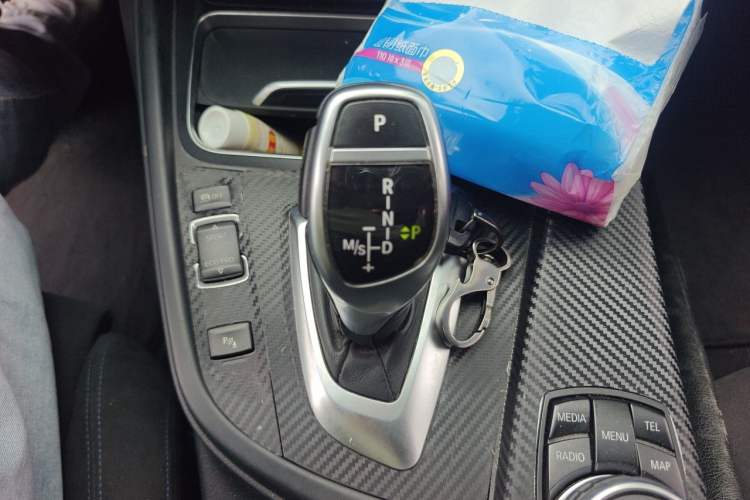 Used BMW 3 Series 2016 320i M Sport Gear Lever