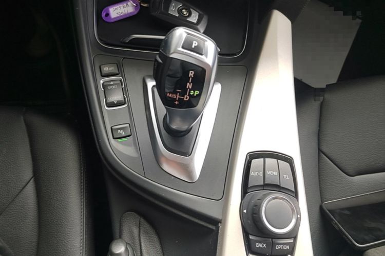 Used BMW 3 Series 2016 320Li Ambition Model Gear Lever