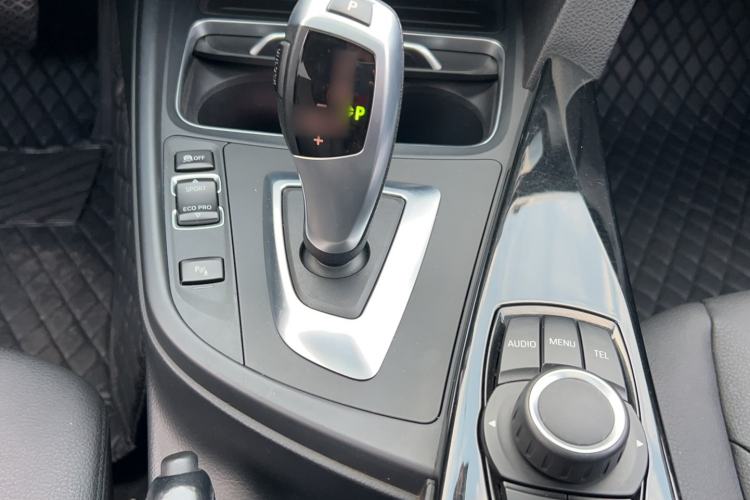 Used BMW 3 Series 2016 320Li Ambition Model Gear Lever
