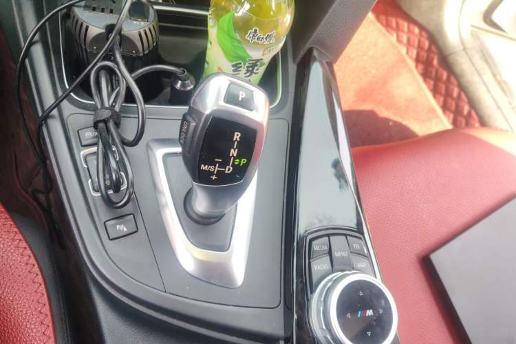 Used BMW 3 Series 2016 320Li Fashion Model Gear Lever