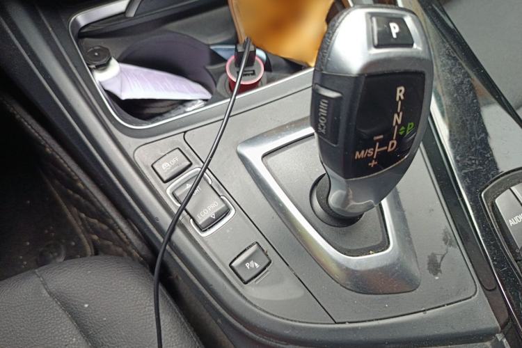 Used BMW 3 Series 2016 316i Fashion Model Gear Lever