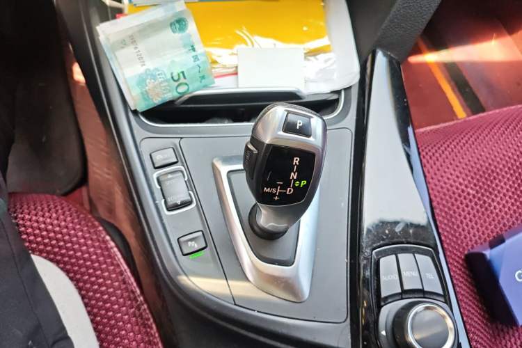 Used BMW 3 Series 2016 320Li Ambition Model Gear Lever