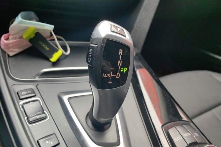 Used BMW 3 Series 2016 320Li Ambition Model Gear Lever