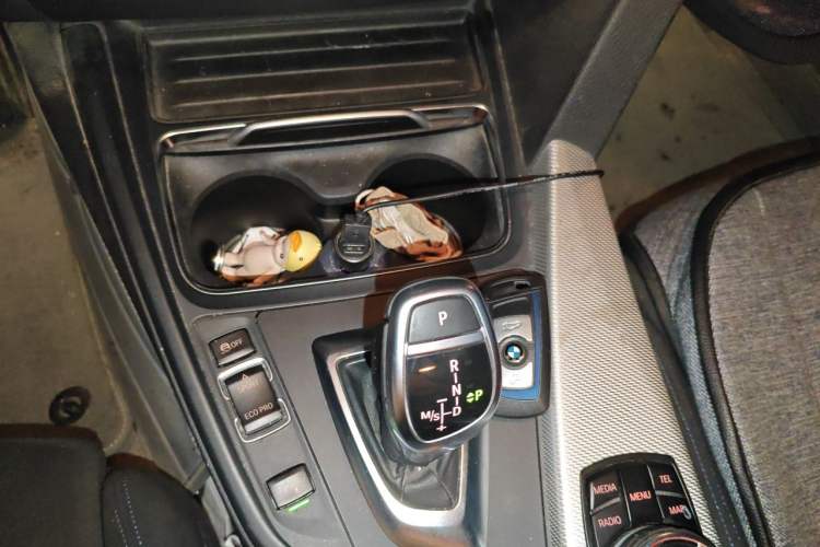 Used BMW 3 Series 2016 320i M Sport Gear Lever