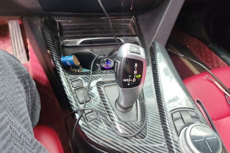 Used BMW 3 Series 2016 320i Fashion Model Gear Lever