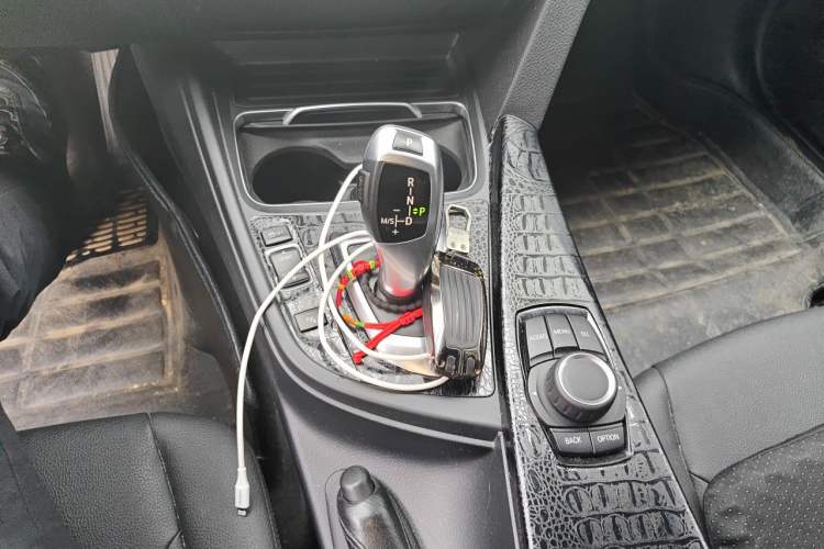 Used BMW 3 Series 2016 316Li Fashion Model Gear Lever