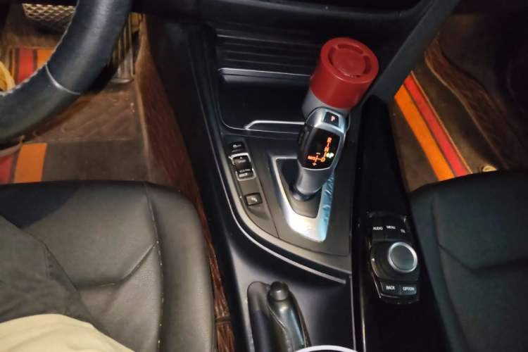 Used BMW 3 Series 2016 320Li Fashion Model Gear Lever