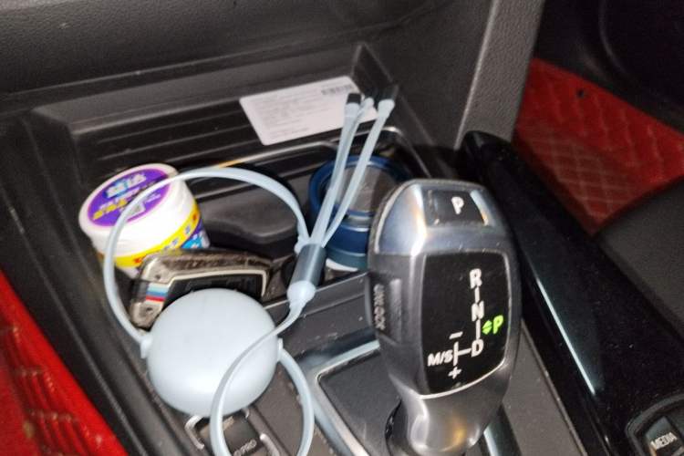 Used BMW 3 Series 2016 320i Fashion Model Gear Lever