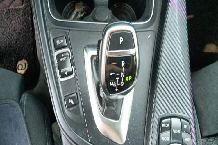 Used BMW 3 Series 2016 320i M Sport Gear Lever