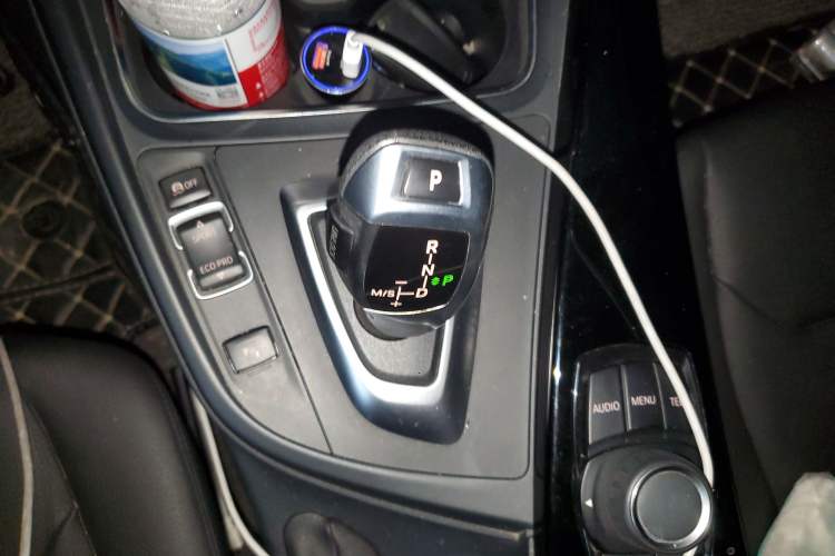 Used BMW 3 Series 2016 316Li Fashion Model Gear Lever