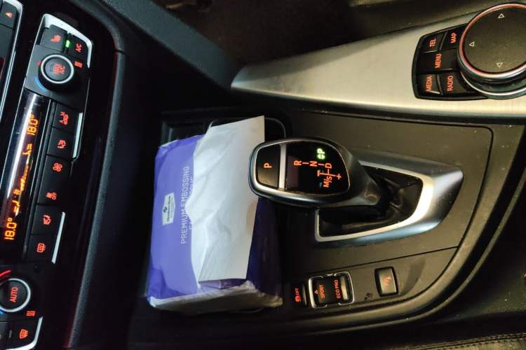 Used BMW 3 Series 2016 328Li Fashion Model Gear Lever