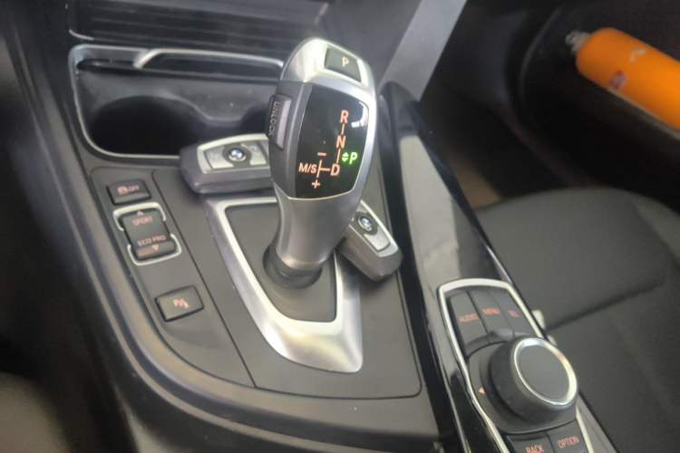 Used BMW 3 Series 2016 320Li Ambition Model Gear Lever