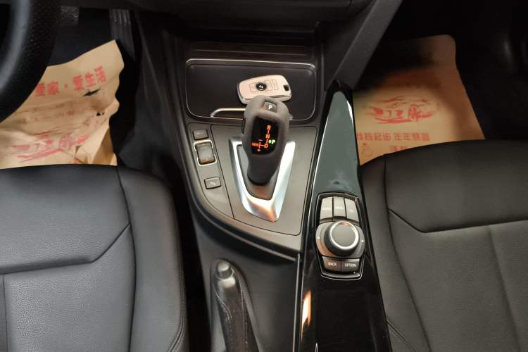Used BMW 3 Series 2016 316i Fashion Model Gear Lever