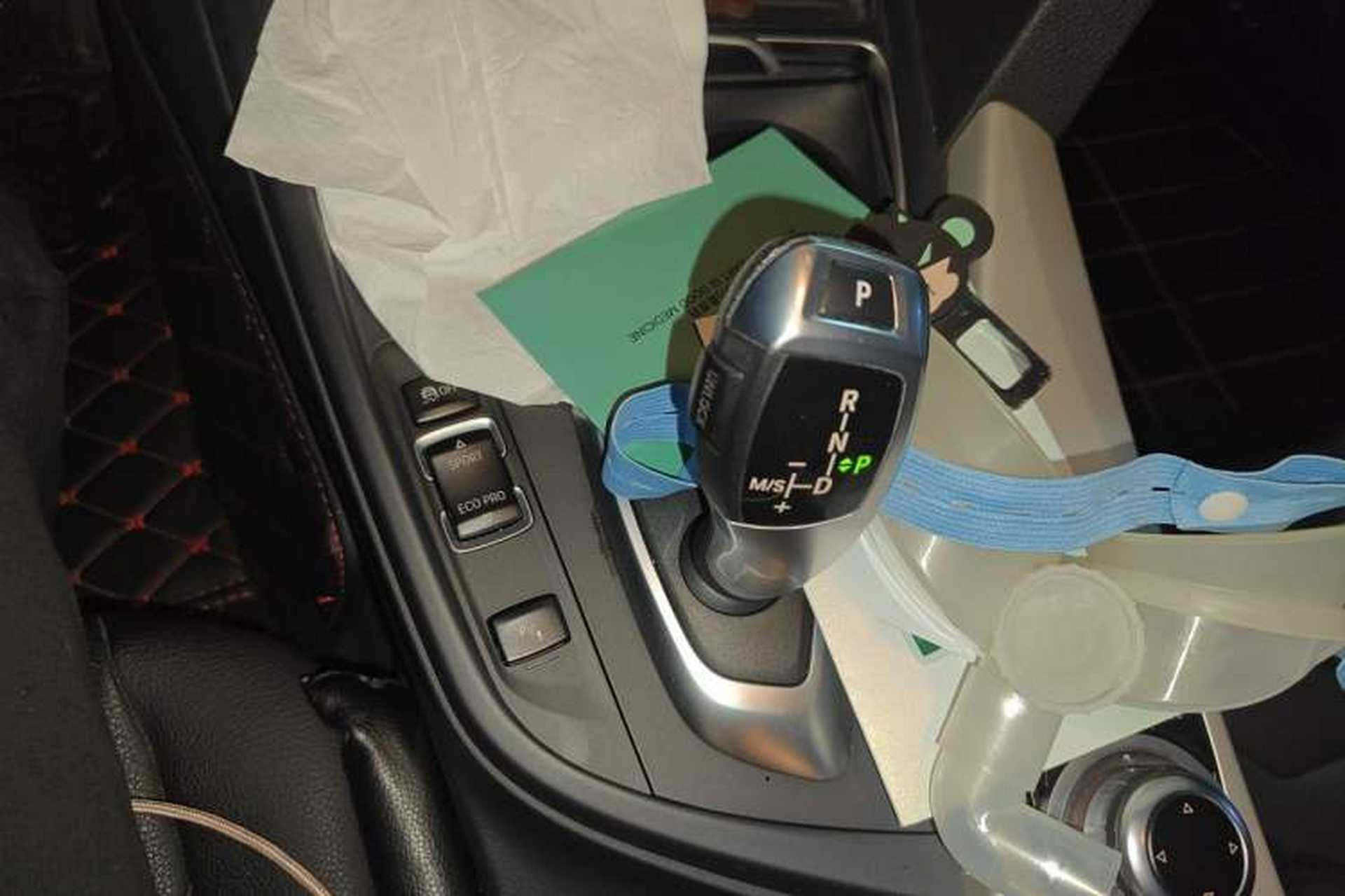 Used BMW 3 Series 2016 320i Fashion Model Gear Lever