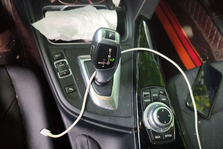 Used BMW 3 Series 2016 320Li Fashion Model Gear Lever