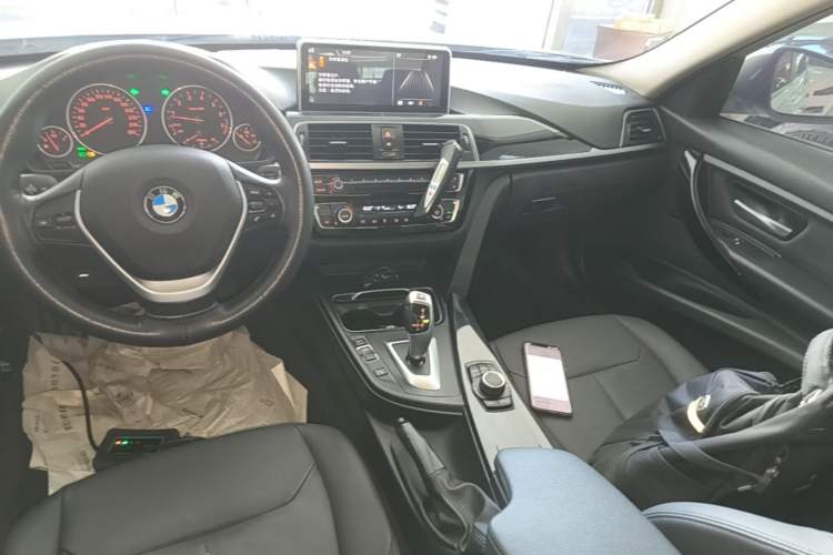 Used BMW 3 Series 2016 320Li Ambition Model Gear Lever