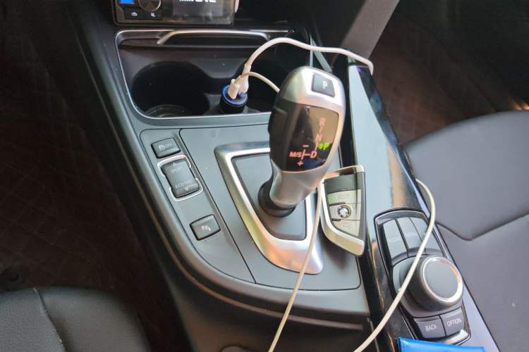 Used BMW 3 Series 2016 320Li Ambition Model Gear Lever