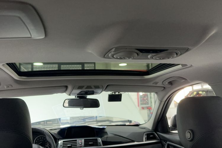 Used BMW 3 Series 2016 320Li Fashion Model Headliner