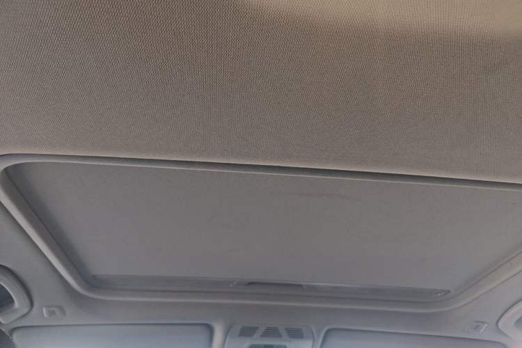 Used BMW 3 Series 2016 320Li Fashion Model Headliner