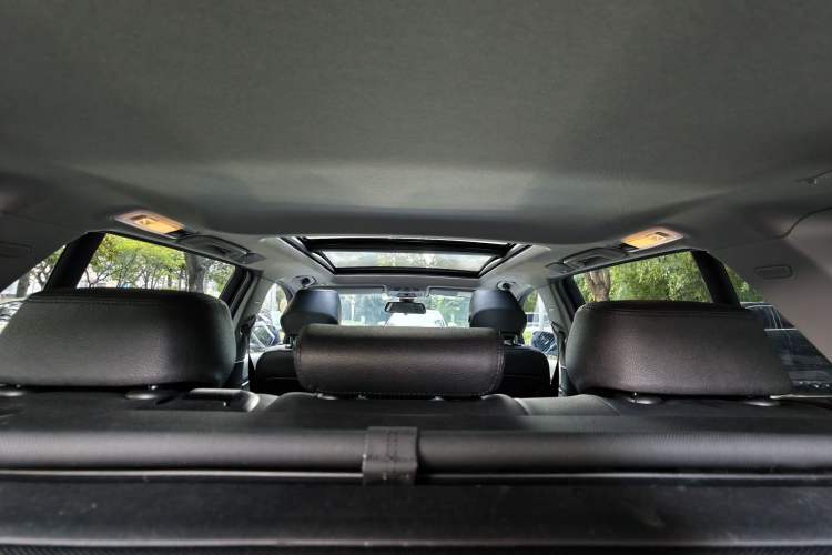 Used BMW 3 Series 2016 320i Sport Touring Edition Headliner