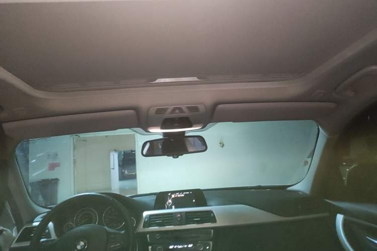 Used BMW 3 Series 2016 320Li Fashion Model Headliner