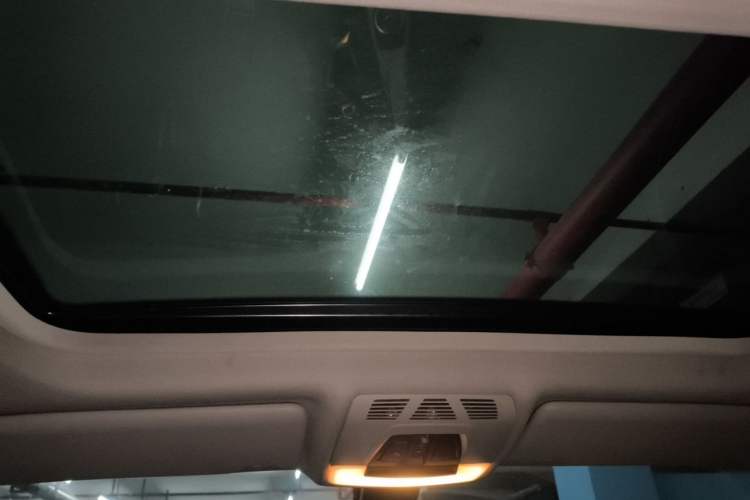 Used BMW 3 Series 2016 320i Fashion Model Headliner