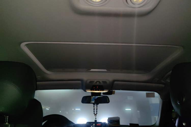 Used BMW 3 Series 2016 320Li Fashion Model Headliner