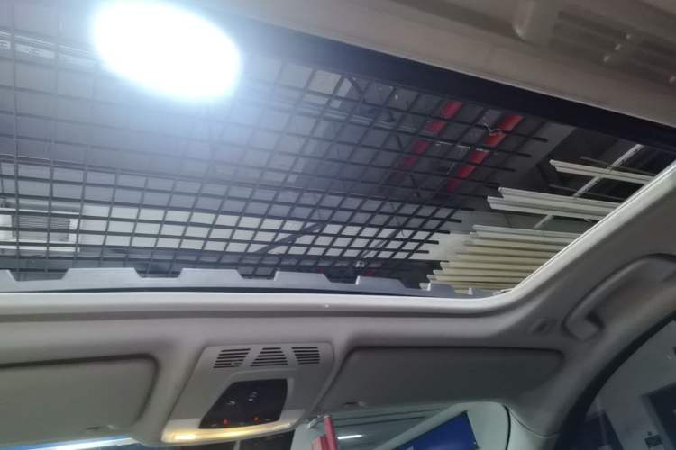 Used BMW 3 Series 2016 320Li Fashion Model Headliner