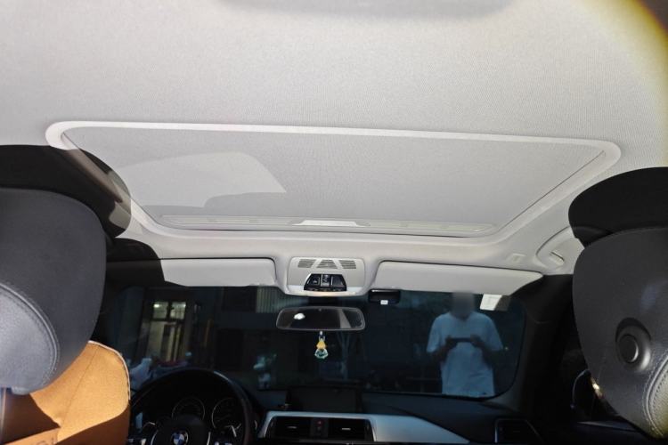Used BMW 3 Series 2016 328Li Fashion Model Headliner