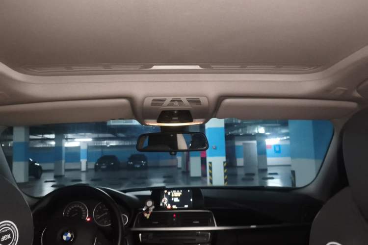 Used BMW 3 Series 2016 320Li Fashion Model Headliner