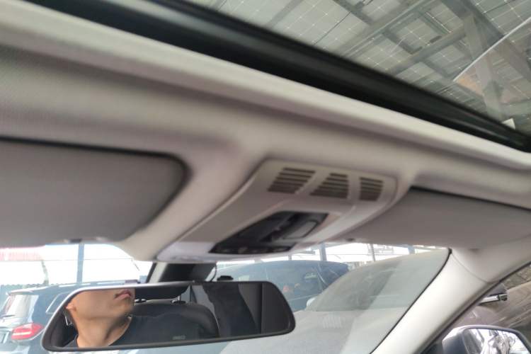 Used BMW 3 Series 2016 320Li Ambition Model Headliner