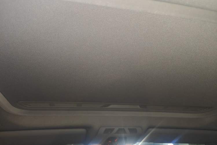 Used BMW 3 Series 2016 320Li Fashion Model Headliner