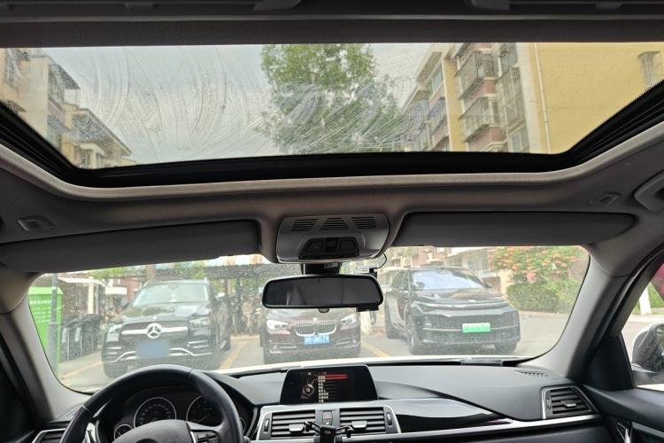 Used BMW 3 Series 2016 320Li Fashion Model Headliner