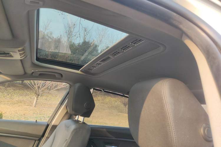 Used BMW 3 Series 2016 316Li Fashion Model Headliner