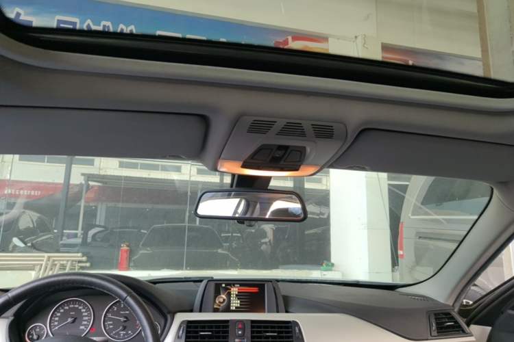 Used BMW 3 Series 2016 316i Fashion Model Headliner
