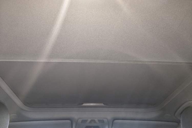 Used BMW 3 Series 2016 320Li Fashion Model Headliner