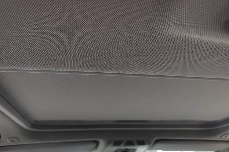 Used BMW 3 Series 2016 320i Fashion Model Headliner