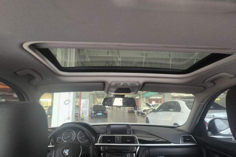 Used BMW 3 Series 2016 320Li Ambition Model Headliner