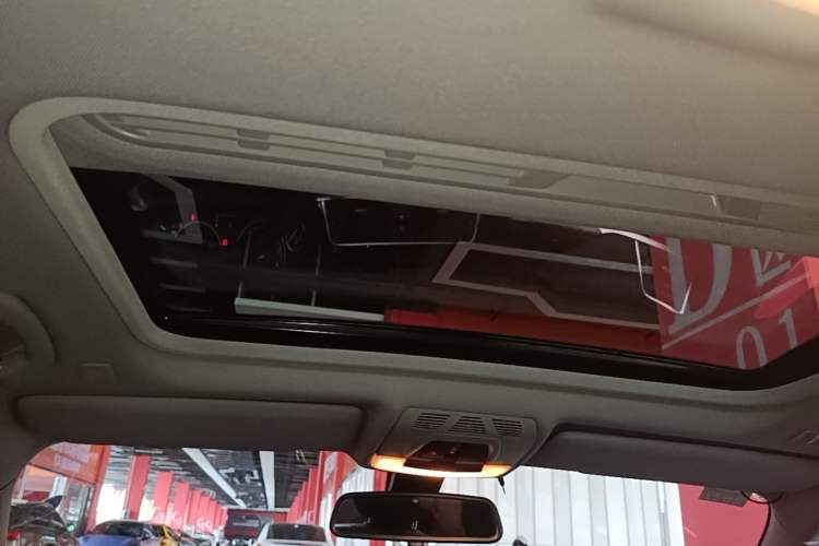Used BMW 3 Series 2016 320i Fashion Model Headliner