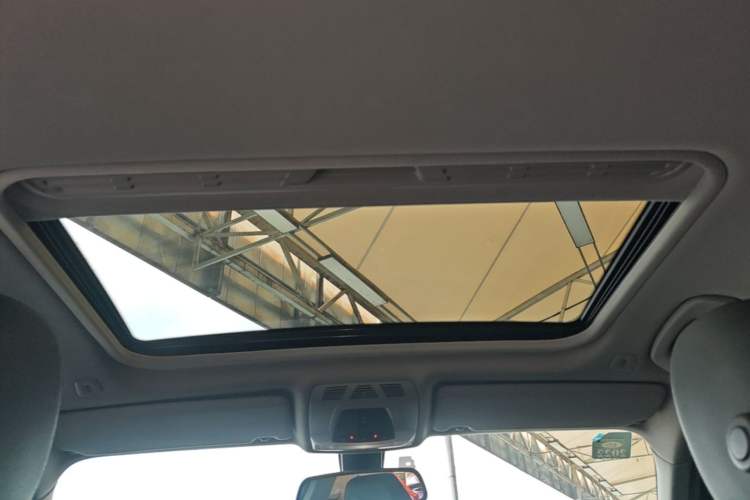 Used BMW 3 Series 2016 316Li Fashion Model Headliner