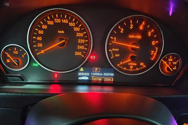 Used BMW 3 Series 2016 320Li Ambition Model Instrument Cluster