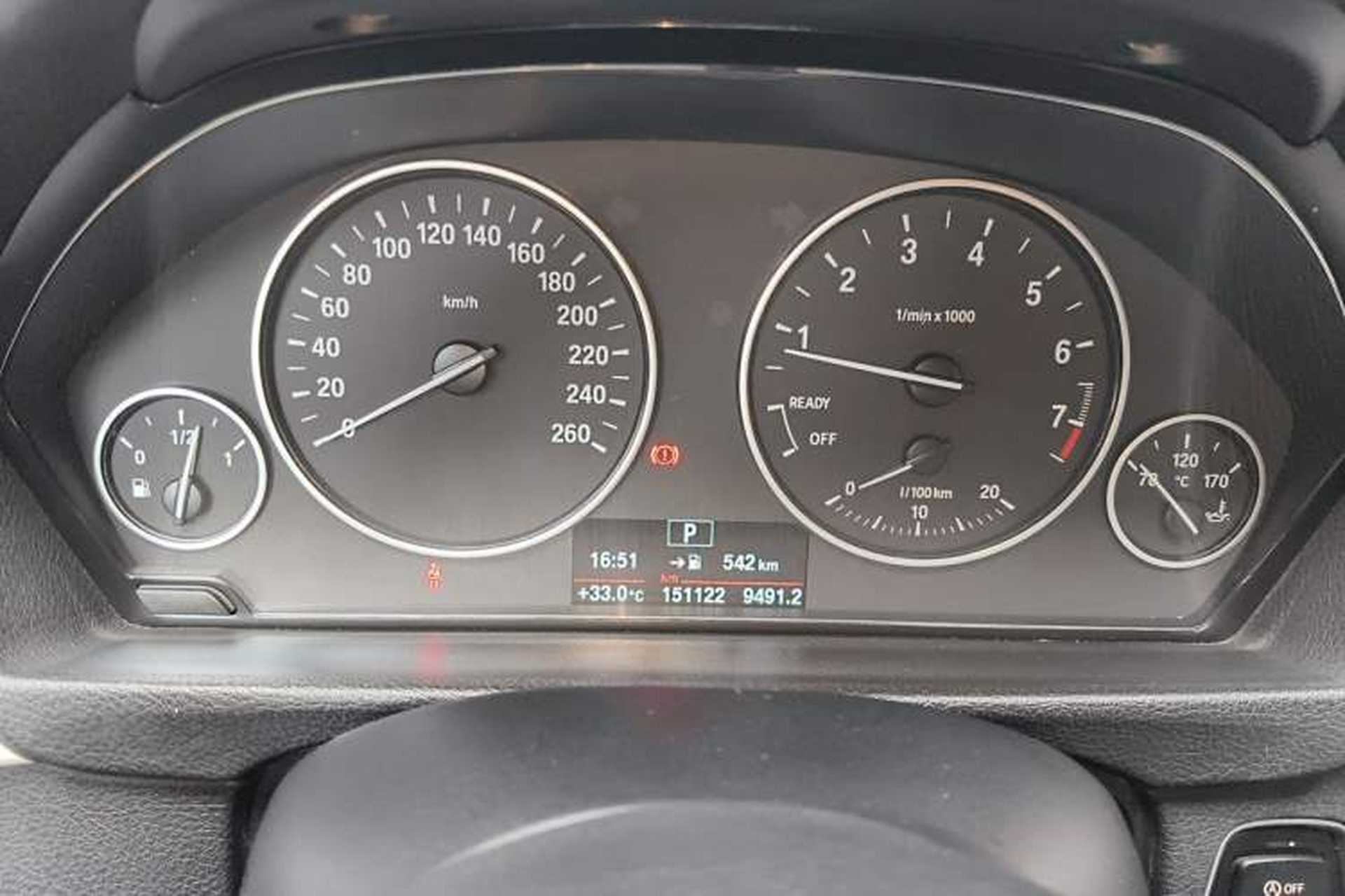 Used BMW 3 Series 2016 320Li Fashion Model Instrument Cluster