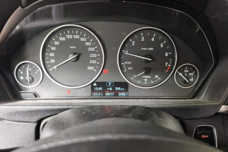 Used BMW 3 Series 2016 320i Fashion Model Instrument Cluster