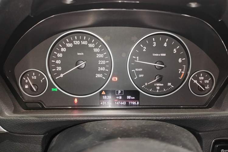 Used BMW 3 Series 2016 320Li Ambition Model Instrument Cluster