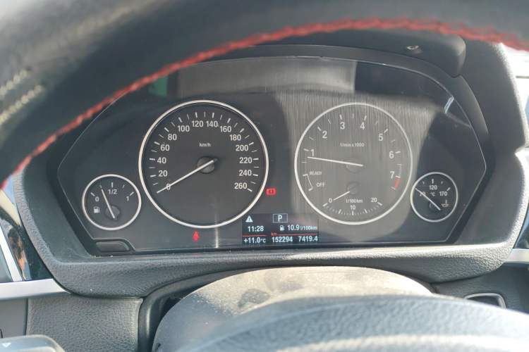 Used BMW 3 Series 2016 316i Fashion Model Instrument Cluster
