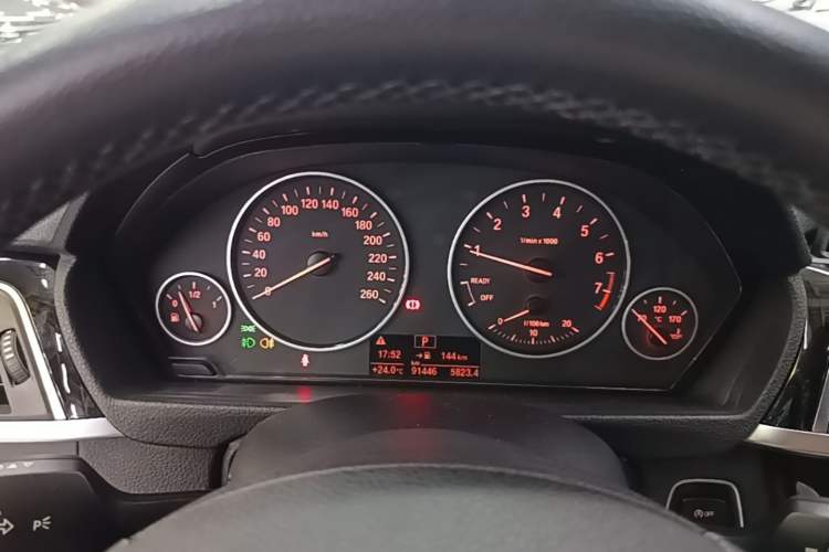 Used BMW 3 Series 2016 320Li Fashion Model Instrument Cluster