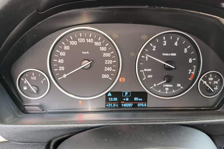 Used BMW 3 Series 2016 320i Fashion Model Instrument Cluster